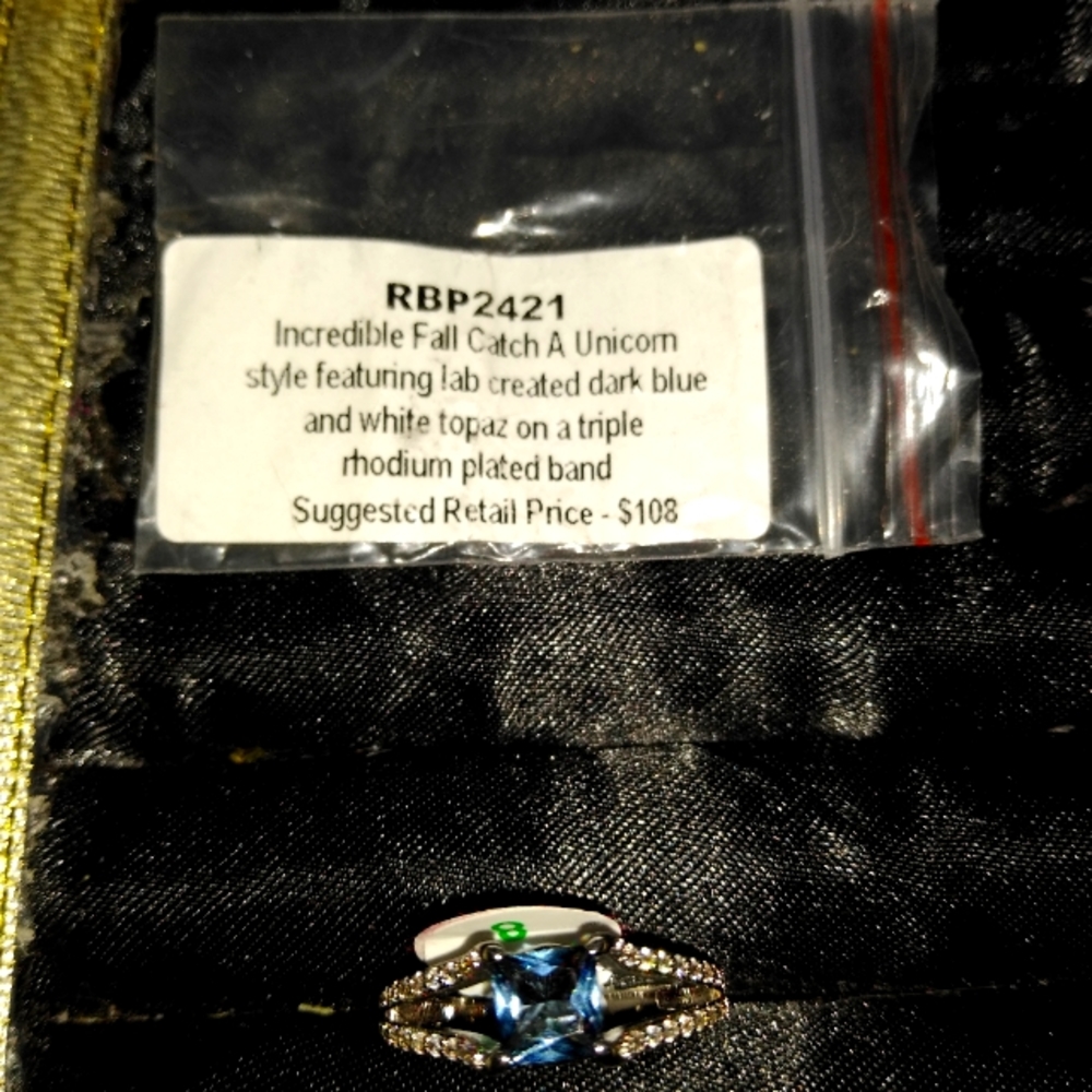 Ring bomb RBP2419 bark blue &white topaz sz8